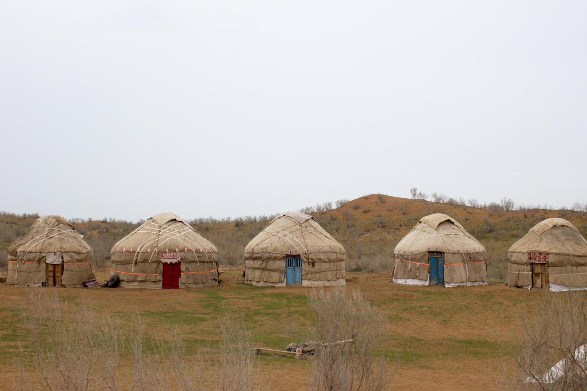 Authentic Uzbek Yurt Camp Eco-Friendly Hotel Nurota Buitenkant foto