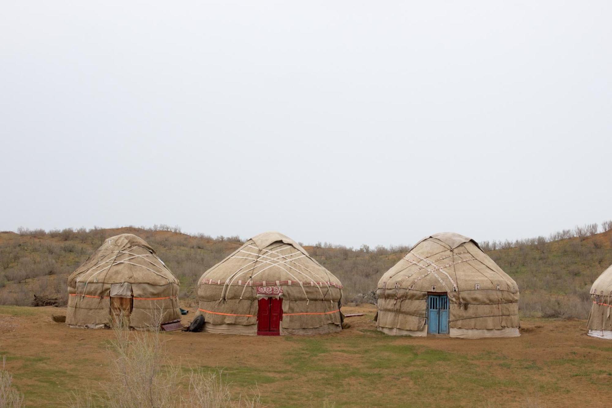Authentic Uzbek Yurt Camp Eco-Friendly Hotel Nurota Buitenkant foto