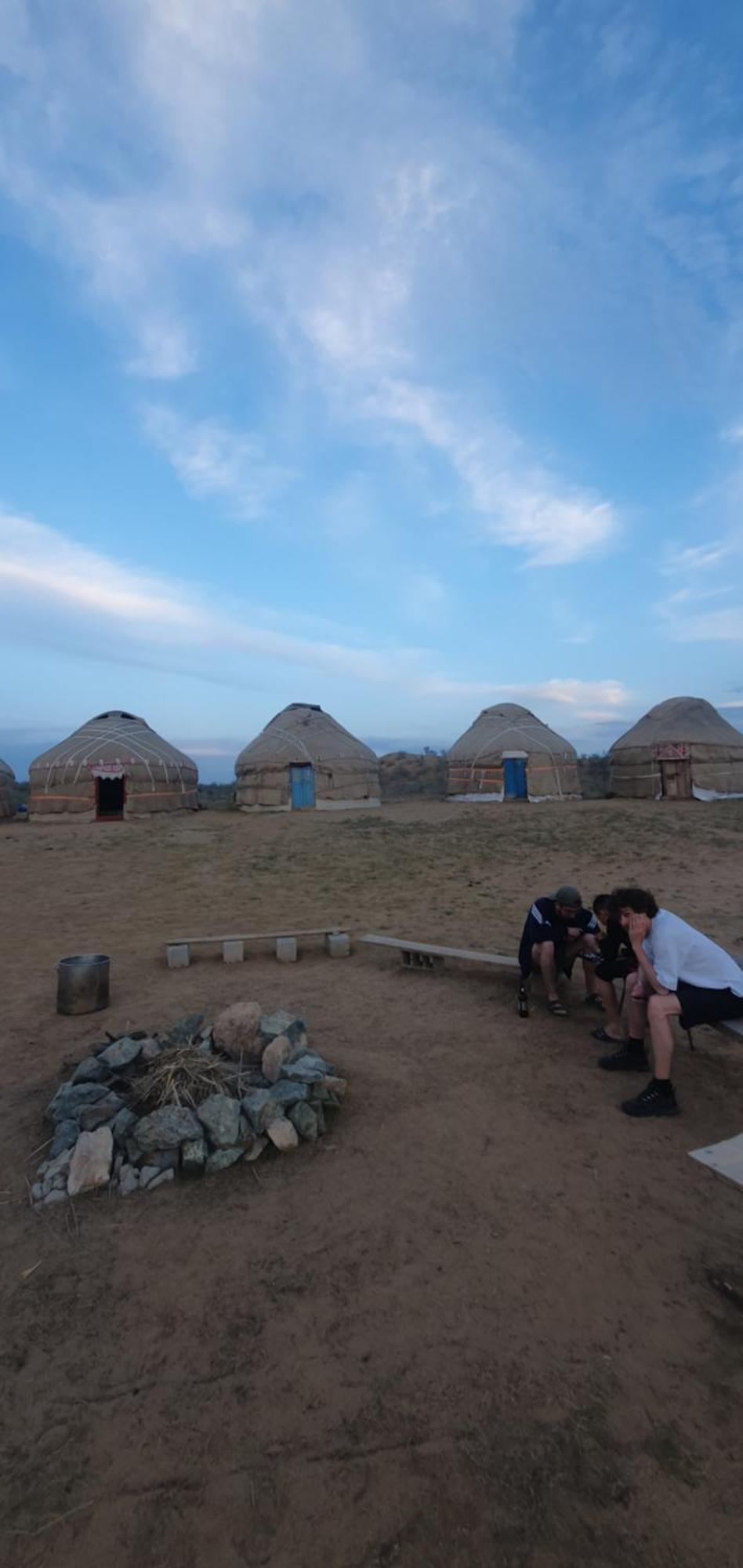 Authentic Uzbek Yurt Camp Eco-Friendly Hotel Nurota Buitenkant foto