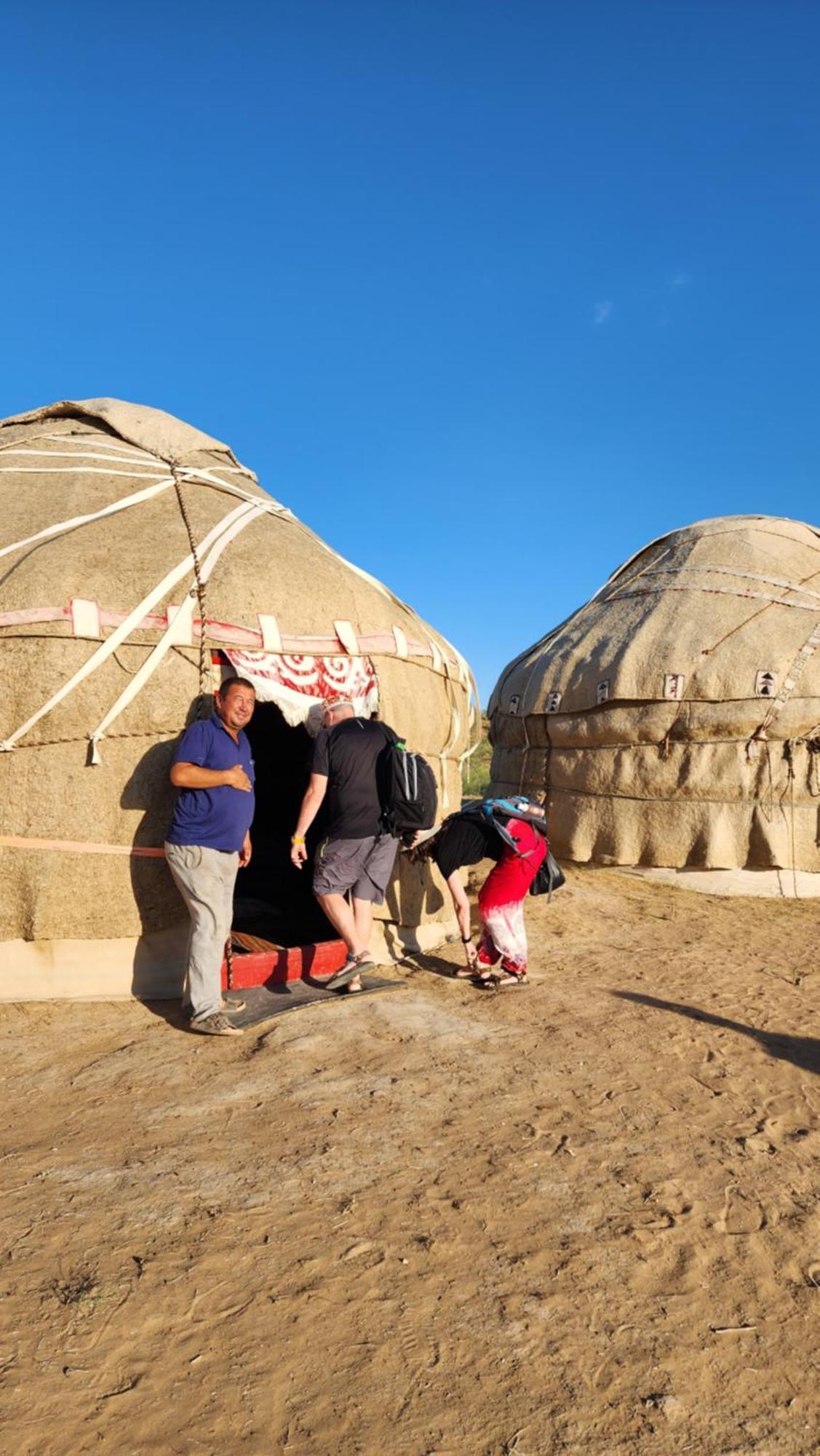 Authentic Uzbek Yurt Camp Eco-Friendly Hotel Nurota Buitenkant foto