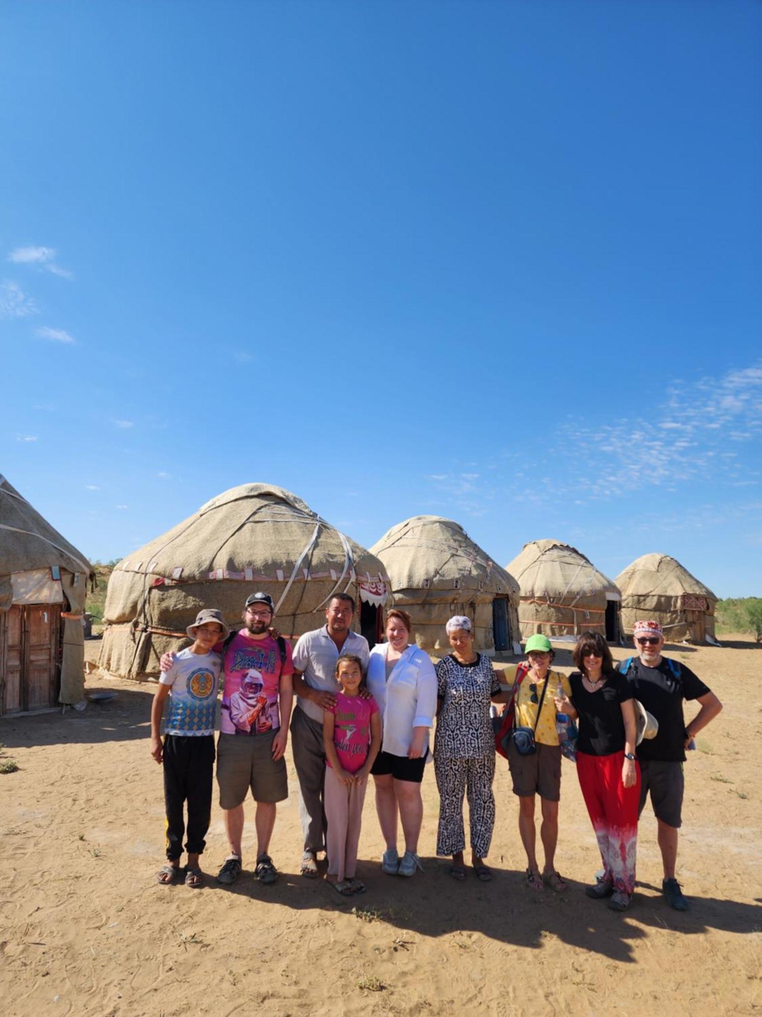Authentic Uzbek Yurt Camp Eco-Friendly Hotel Nurota Buitenkant foto